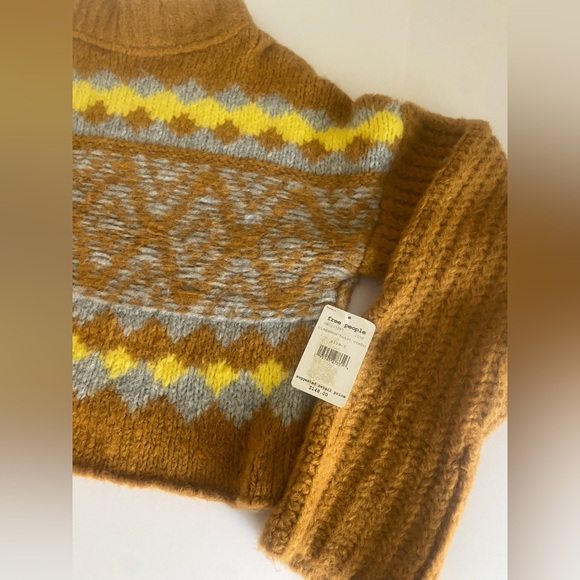 Free People Small Alpine Crop Sweater Cinnamon Toast Fair Isle Chunky Knit NWT - Picture 5 of 7